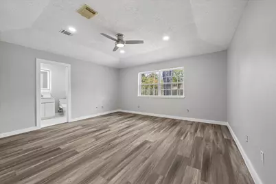 608 Tanglewood Drive, Friendswood, TX 77546 - Photo 17