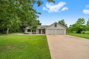 347 Myrow Rd, Livingston, TX 77351 - Photo 1
