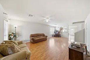 20239 Evening Primrose Ln, Tomball, TX 77375 - Photo 3
