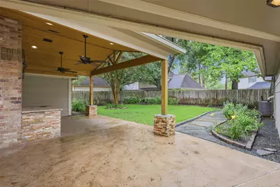 9203 S Pass Lane, Houston, TX 77064 - Photo 47