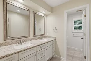 9203 S Pass Ln, Houston, TX 77064 - Photo 17