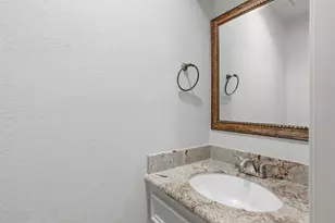 9203 S Pass Ln, Houston, TX 77064 - Photo 11