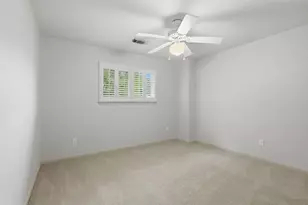 9203 S Pass Ln, Houston, TX 77064 - Photo 45