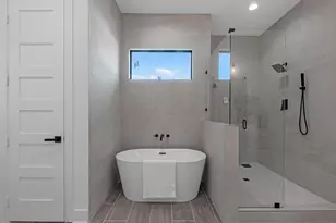 852 Rd 6609, Dayton, TX 77535 - Photo 21