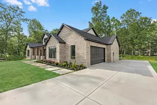 852 Rd 6609, Dayton, TX 77535 - Photo 3