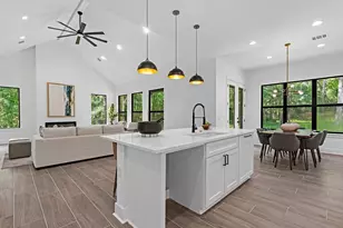 852 Rd 6609, Dayton, TX 77535 - Photo 13