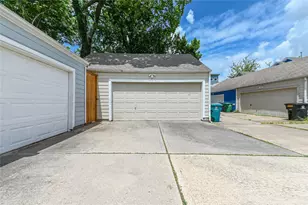 1004 Ruthven St, Houston, TX 77019 - Photo 23