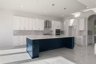 126 Lakeland Cir, Rosharon, TX 77583 - Photo 11