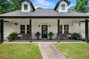 113 Pine Wood Dr, Huntsville, TX 77340 - Photo 1