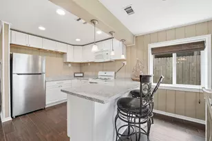 7712 Channelview Dr, Galveston, TX 77554 - Photo 29