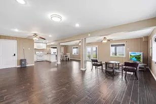7712 Channelview Dr, Galveston, TX 77554 - Photo 25