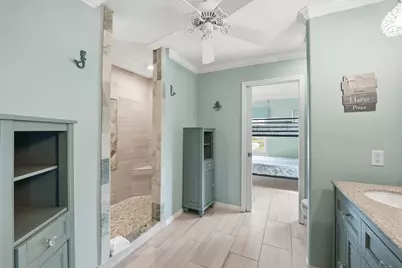 7712 Channelview Drive, Galveston, TX 77554 - Photo 17