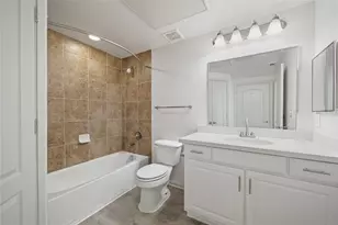 11925 Jones Rd, Houston, TX 77070 - Photo 17