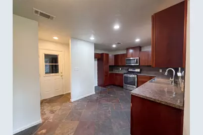 2010 Redwood Street, Kemah, TX 77565 - Photo 25