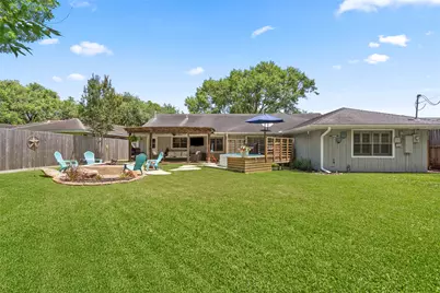 4845 Briarbend Drive, Houston, TX 77035 - Photo 27