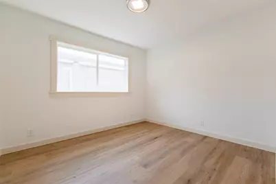 5007 Edfield Street, Houston, TX 77033 - Photo 29