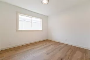 5007 Edfield St, Houston, TX 77033 - Photo 29