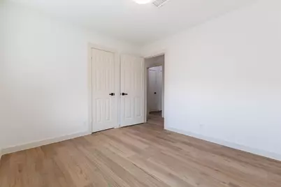 5007 Edfield Street, Houston, TX 77033 - Photo 35