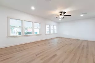 5007 Edfield St, Houston, TX 77033 - Photo 21
