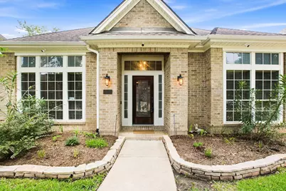 1127 Glendale Drive, Sugar Land, TX 77479 - Photo 5