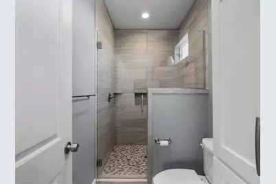 1130 Ave Avenue A 1/2 Street, Dickinson, TX 77539 - Photo 19