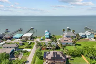 1130 Ave Ave A 1/2 St, Dickinson, TX 77539 - Photo 5