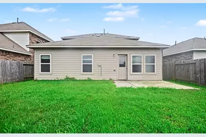 110 Kelly Street, Angleton, TX 77515 - Photo 31