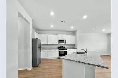 2510 Green Jasper Drive, Iowa Colony, TX 77583 - Photo 5