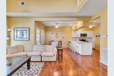 16627 Bayfront Drive, Jamaica Beach, TX 77554 - Photo 17