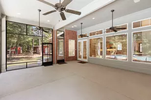 10857 Lake Forest Dr, Conroe, TX 77384 - Photo 15
