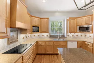 10857 Lake Forest Dr, Conroe, TX 77384 - Photo 15