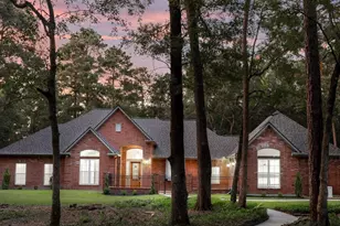 10857 Lake Forest Dr, Conroe, TX 77384 - Photo 1