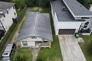 821 E 38th St, Houston, TX 77022 - Photo 5