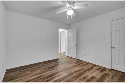 218 Lexington Avenue, Clute, TX 77531 - Photo 21