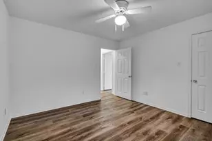 218 Lexington Ave, Clute, TX 77531 - Photo 21