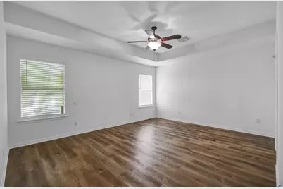 218 Lexington Avenue, Clute, TX 77531 - Photo 19