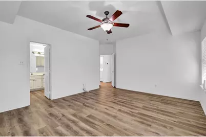 218 Lexington Avenue, Clute, TX 77531 - Photo 13