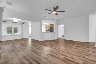 218 Lexington Ave, Clute, TX 77531 - Photo 7