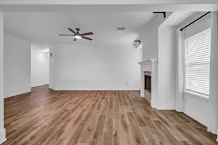 218 Lexington Ave, Clute, TX 77531 - Photo 9