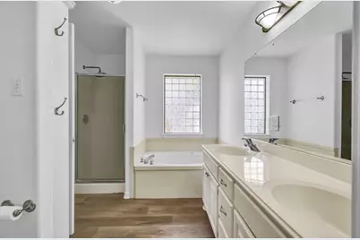 218 Lexington Avenue, Clute, TX 77531 - Photo 15