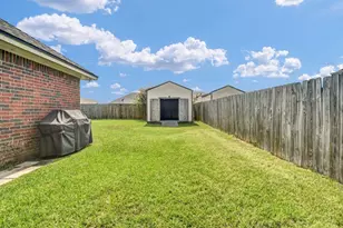 218 Lexington Ave, Clute, TX 77531 - Photo 25