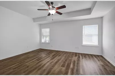 218 Lexington Avenue, Clute, TX 77531 - Photo 17