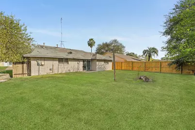 10407 Lantry Way, Houston, TX 77038 - Photo 23