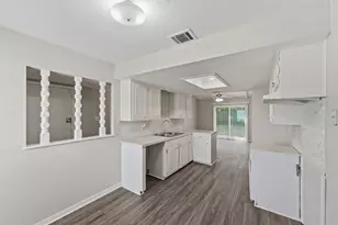 10407 Lantry Way, Houston, TX 77038 - Photo 11