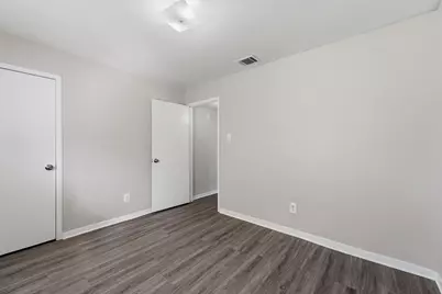 10407 Lantry Way, Houston, TX 77038 - Photo 21