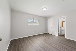 10407 Lantry Way, Houston, TX 77038 - Photo 13