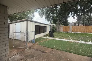 10907 Montverde Ln, Houston, TX 77099 - Photo 5