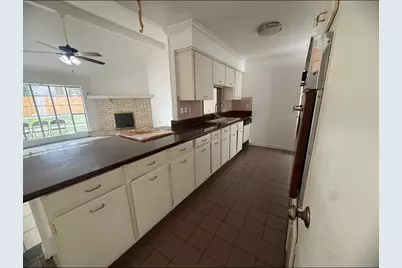10907 Montverde Lane, Houston, TX 77099 - Photo 7