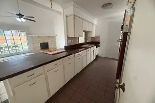10907 Montverde Ln, Houston, TX 77099 - Photo 7