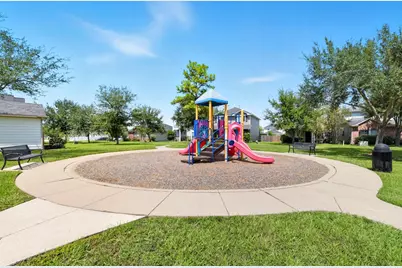 1633 Nichole Woods Drive, Houston, TX 77047 - Photo 41